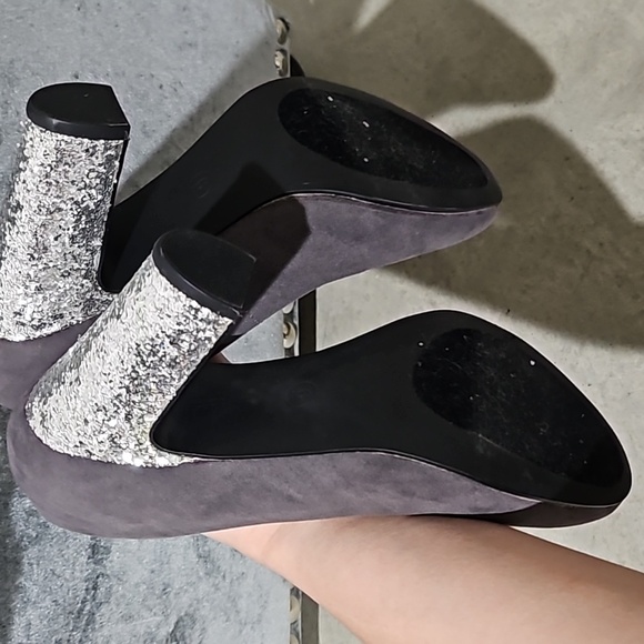 Grey Glitter Block Heels Pumps - Picture 6 of 7
